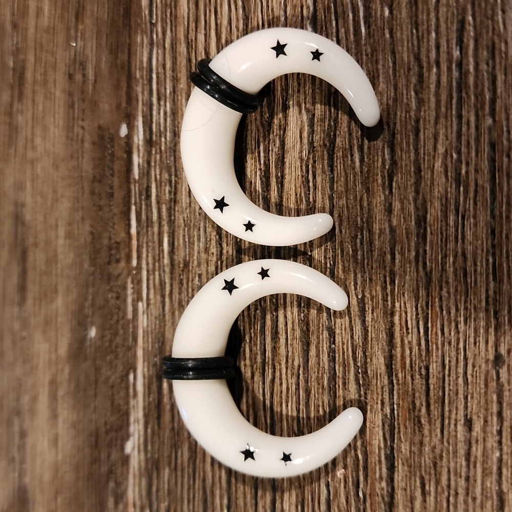 0g Round Ear Hanger